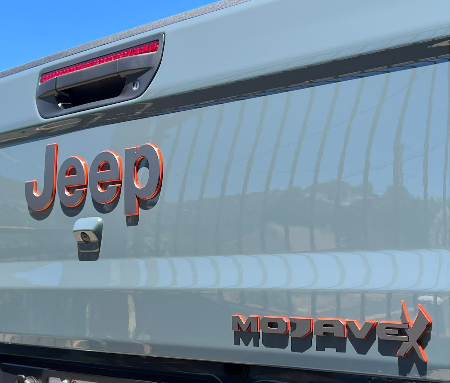 Off road vehicle emblems